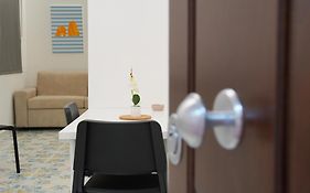 B&B Vesuvius Central